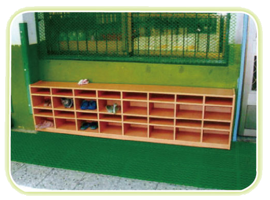 13.3 A68 16人份兩用鞋櫃