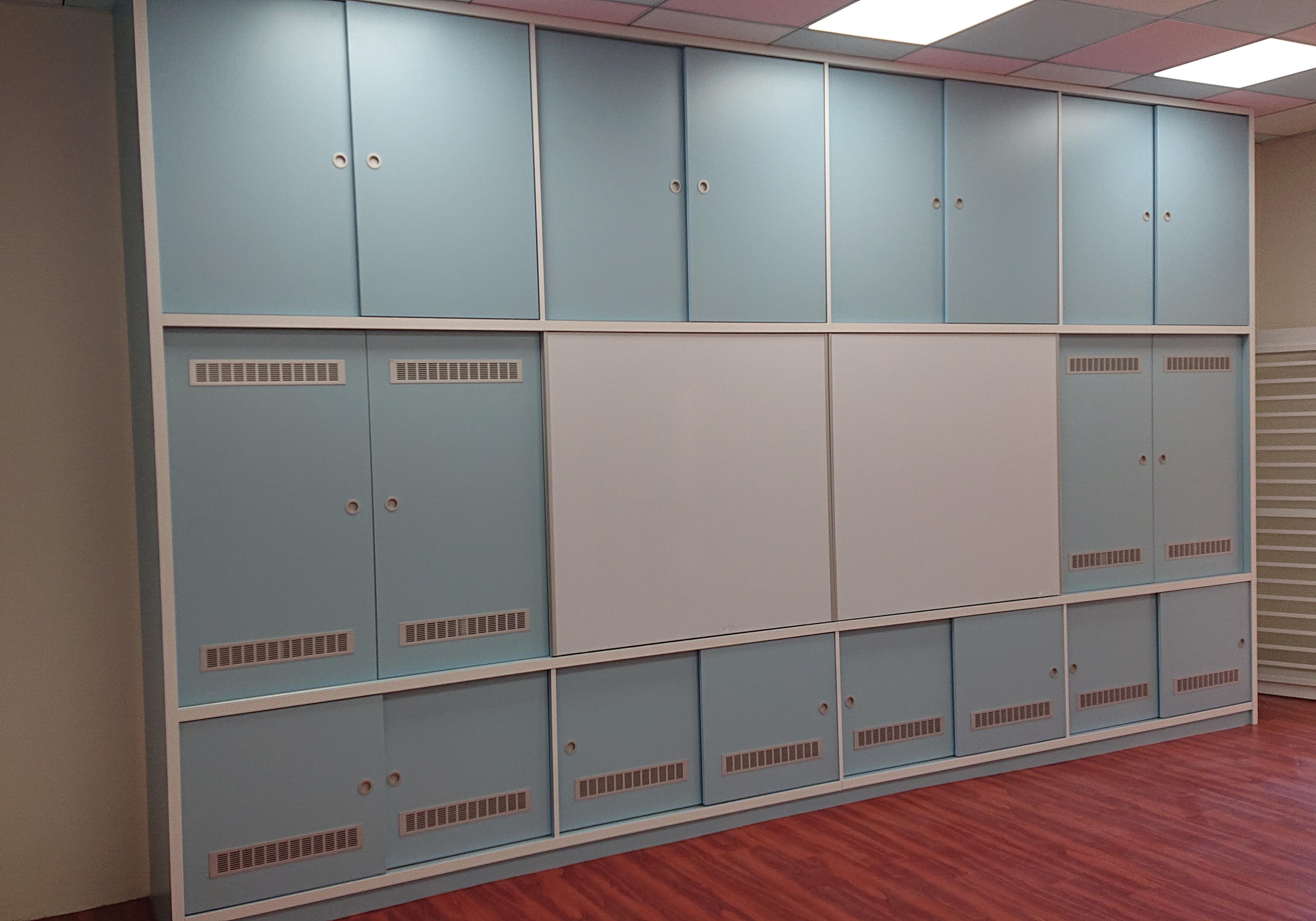 11.1白板棉被綜合櫃