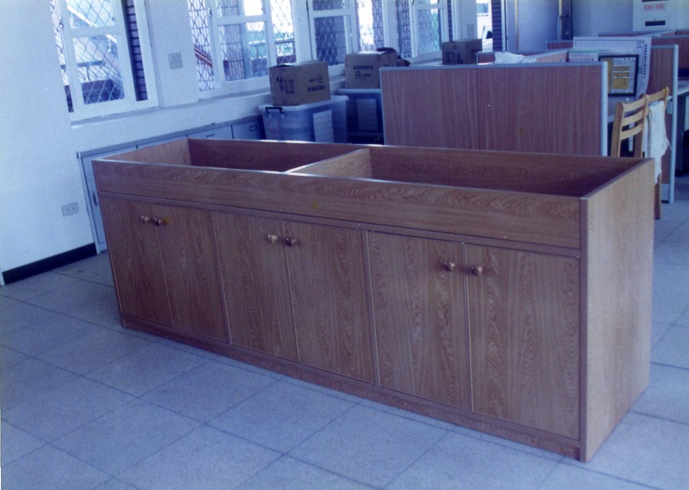 13.6 花台隔間矮櫃