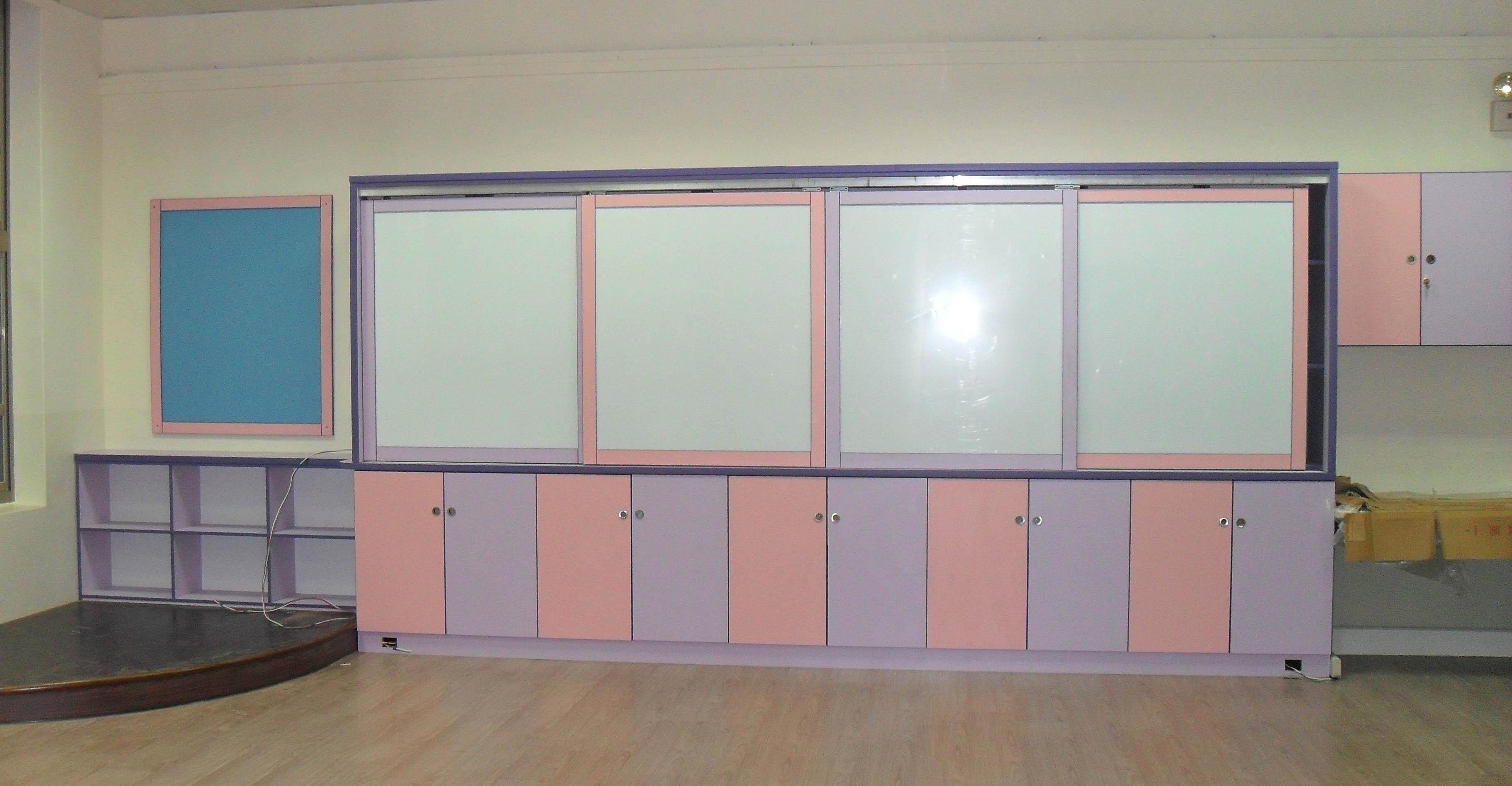 13.4 資源班白板櫃