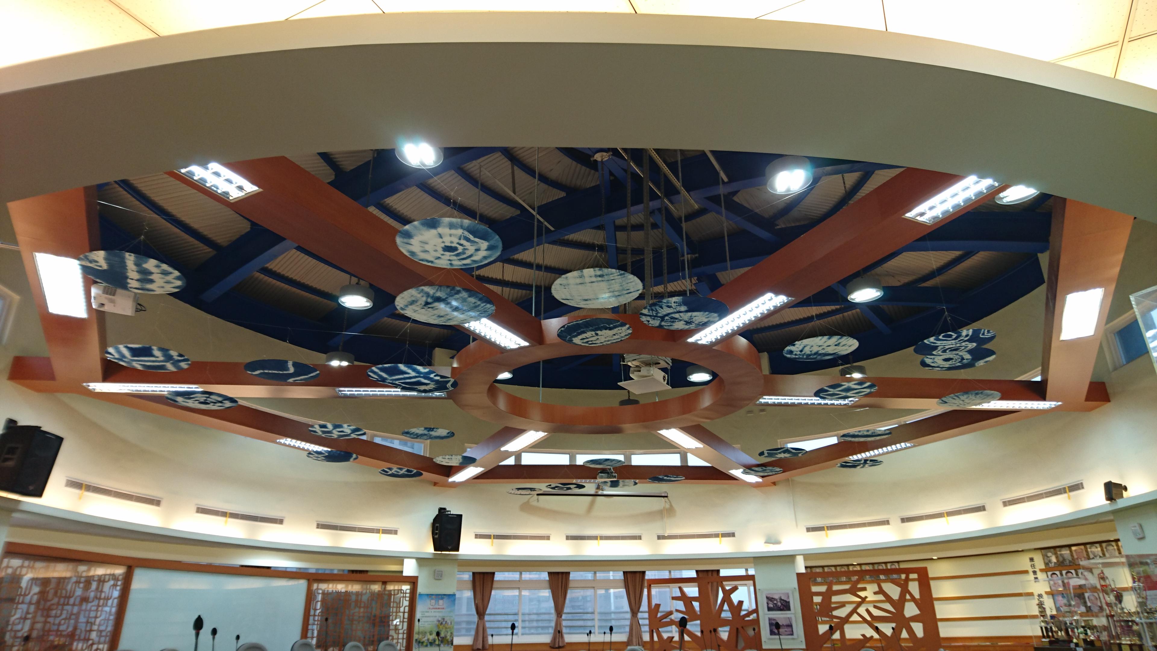 29.6 校史創意燈板