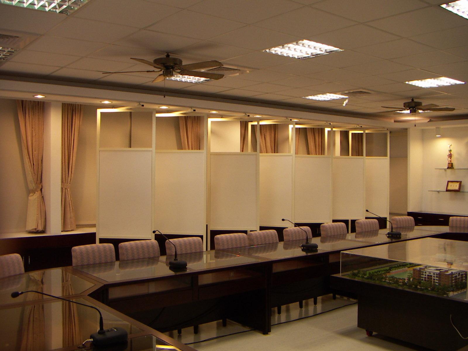 13.1 機動展示板