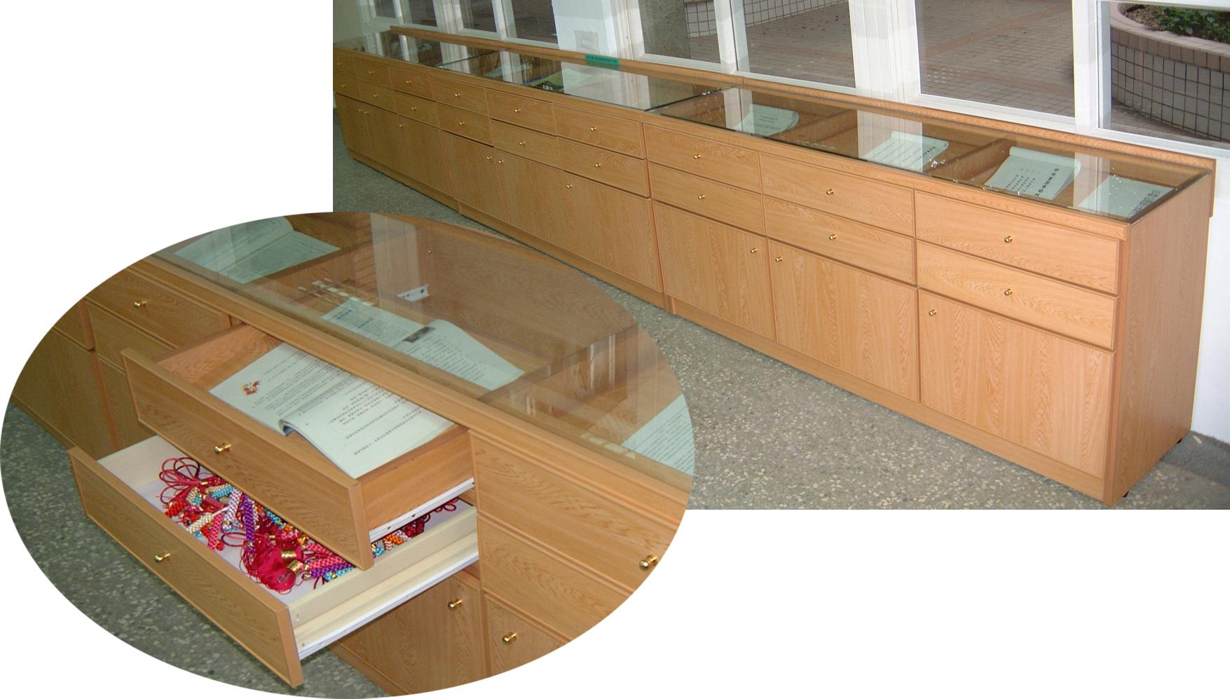 13.5 抽換式展櫃