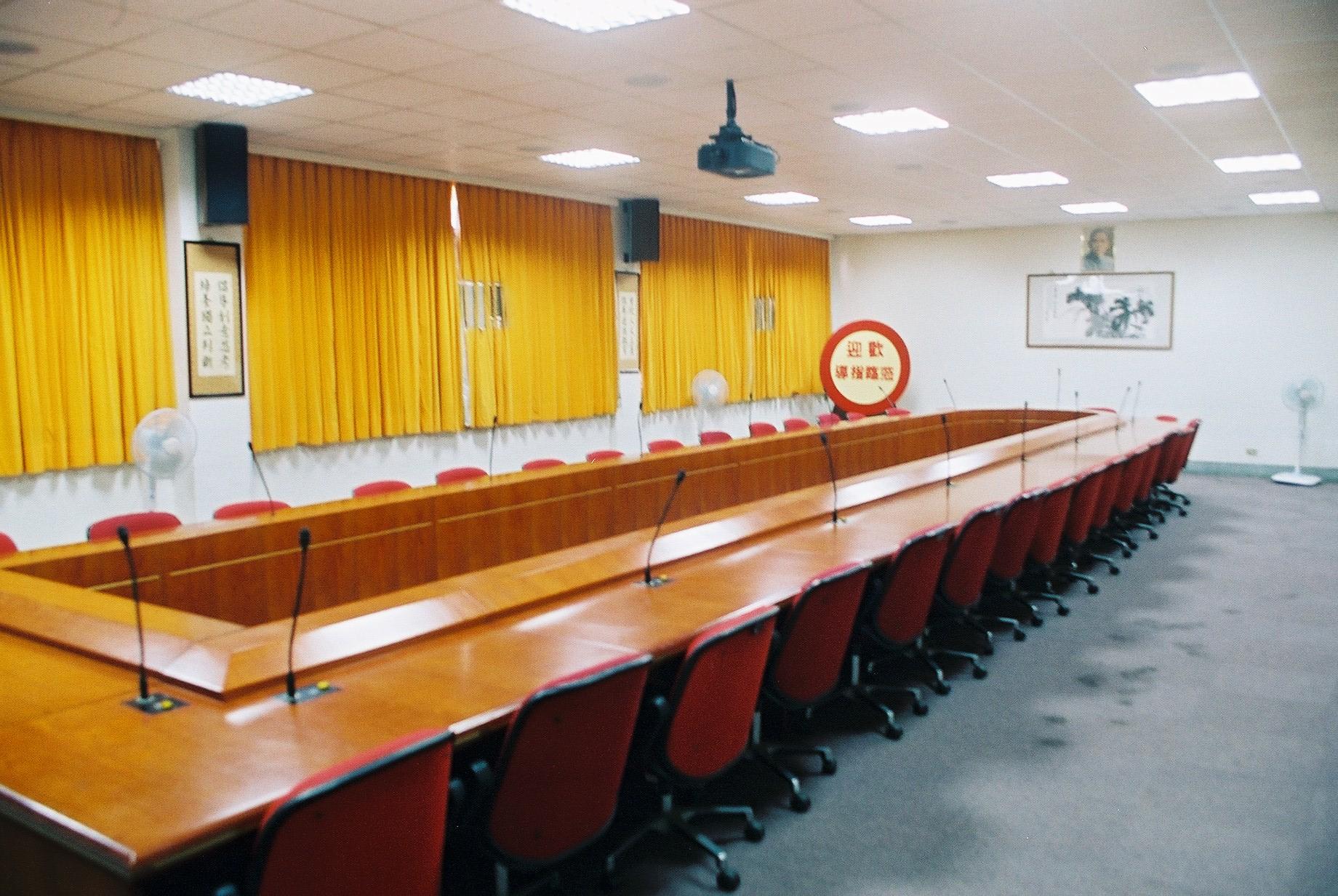 11.2組合式會議桌