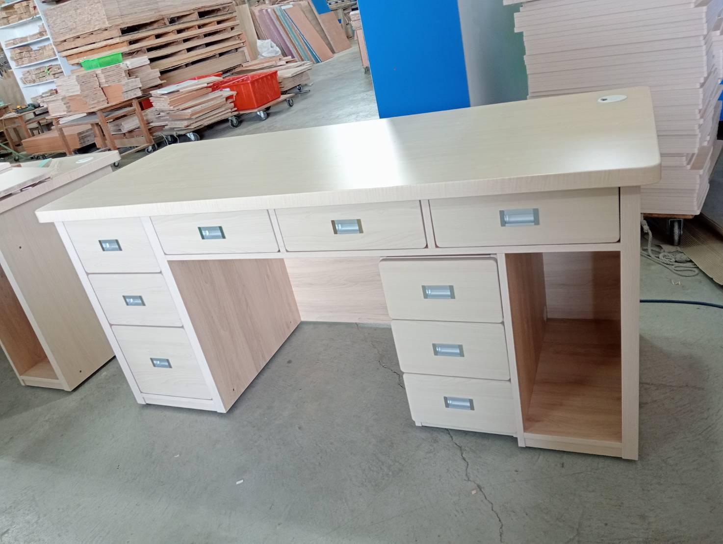 25.5 櫃台(胡桃木)